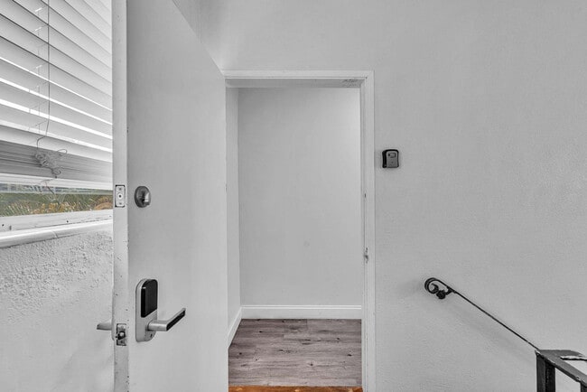 Photo - 10004 E Bay Harbor Dr Unit SI ID1527182P