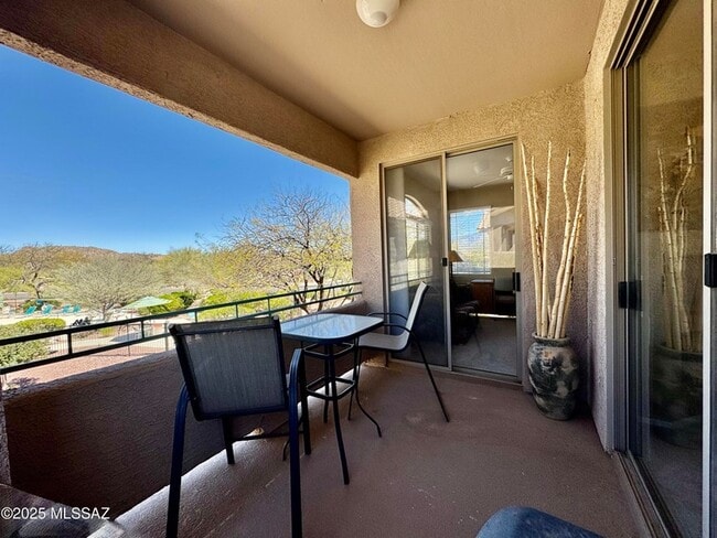 Building Photo - 755 W Vistoso Highlands Dr Unit 225
