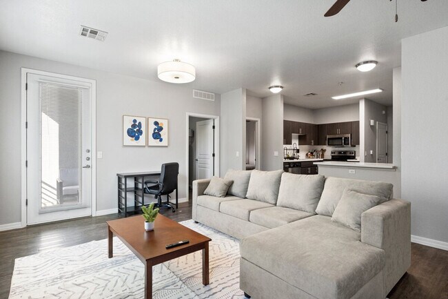 Photo - 14 W Villa Rita Dr Unit ID1244300P