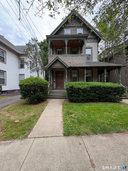Building Photo - 211 Norton St