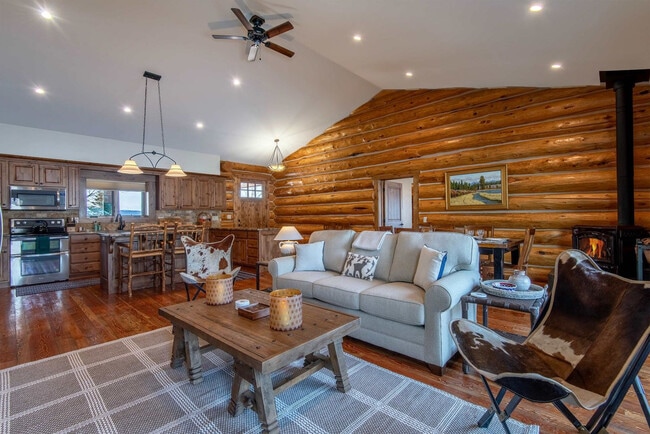 Photo - 1330 Larsen Ln Unit SI ID1466388P