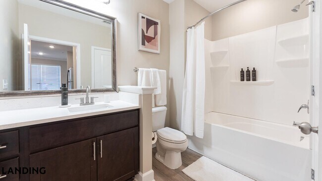 Photo - 195 N Creek Dr Unit 8206