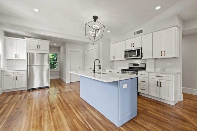 Photo - 580 Ashmont St Unit 2