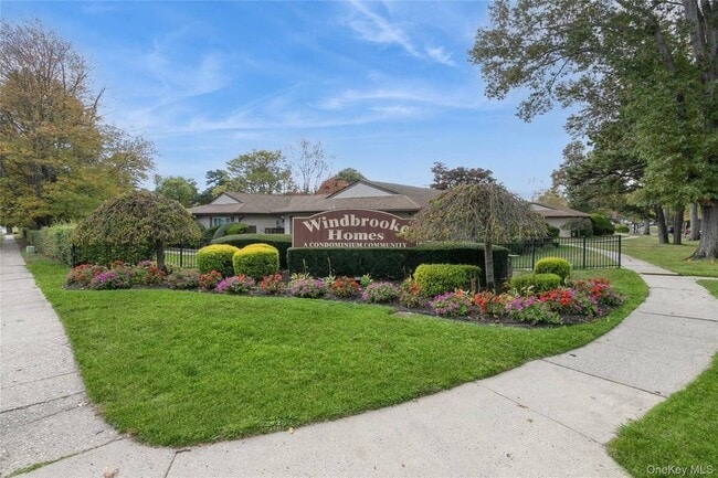 Photo - 138 Feller Dr