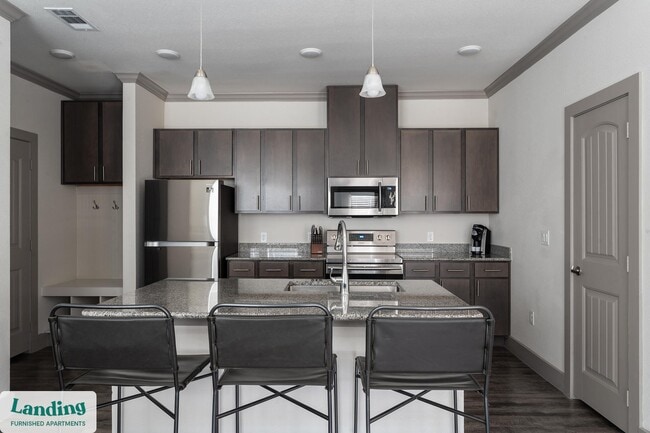 Photo - 12500 Shadowglen Trce Unit 10304.1407129