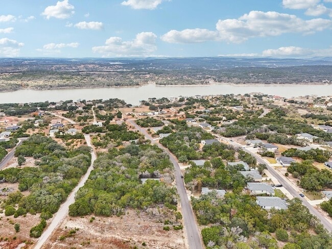 Photo - 21709 Osage Ln
