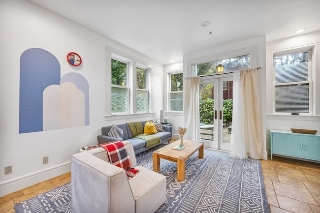 Building Photo - 1936 Channing Way Unit ID1310763P