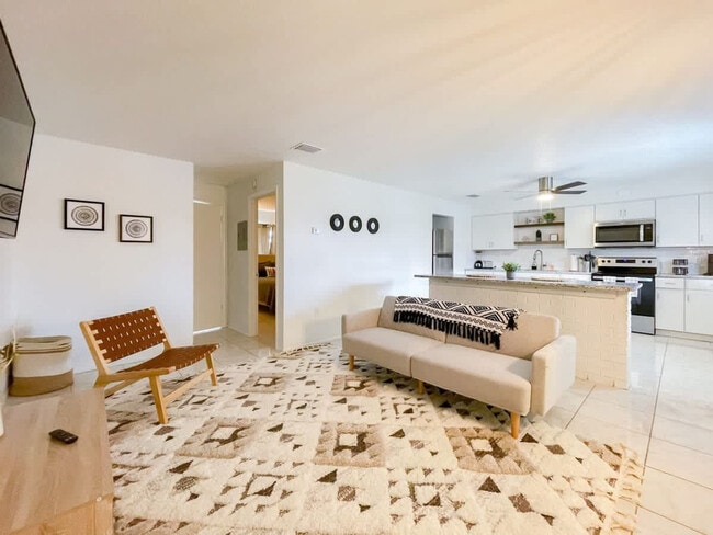 Building Photo - 505 Fillmore Ave Unit SI ID1044401P