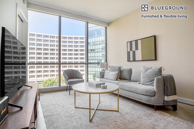 Building Photo - 1901 Connecticut Ave NW Unit SI FL6-ID665