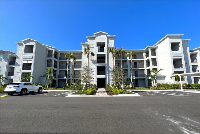 Building Photo - 14051 Heritage Landing Blvd Unit 537