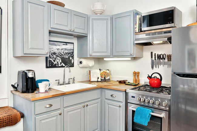 Photo - 107 W Columbia Ave Unit ID1324996P