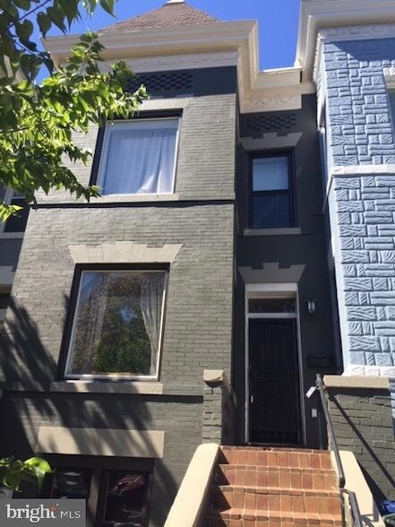 Photo - 2030 Flagler Pl NW