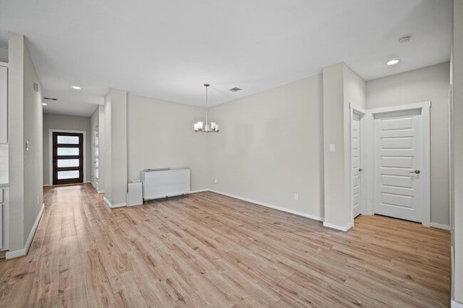 Photo - 3042 Schultz Manor Ln