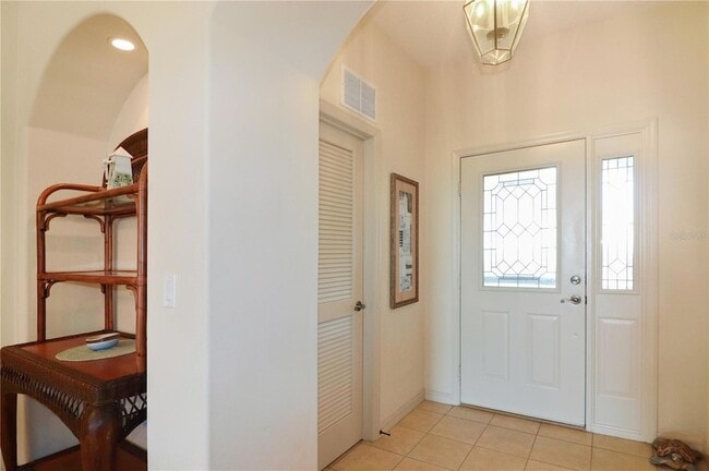 Photo - 20846 Queen Alexandra Dr