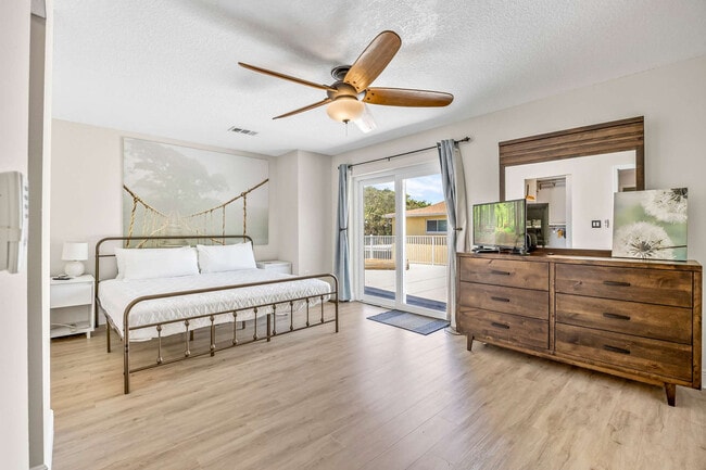 Photo - 241 S Brevard Ave Unit ID1044472P