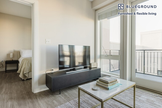 Photo - 340 Bremen St Unit FL4-ID1128