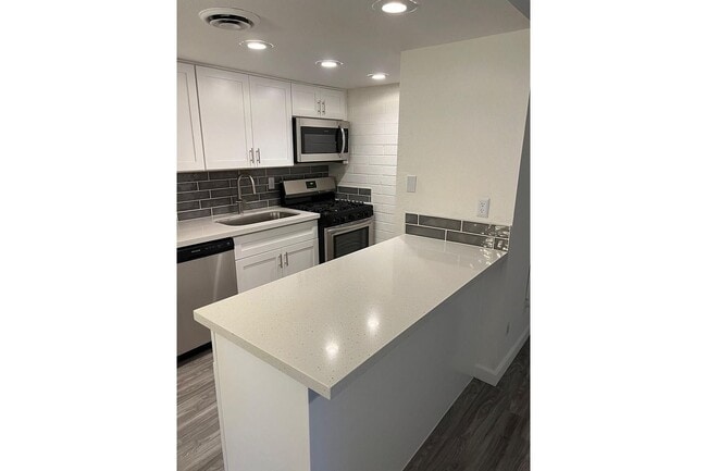 Photo - Oasis in the City