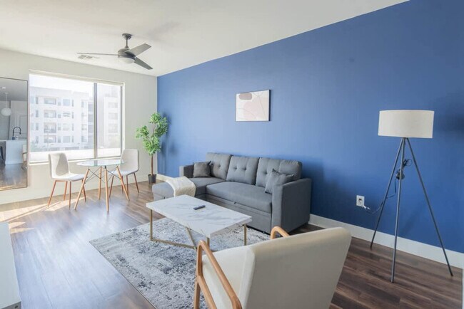 Photo - 688 W 1st St Unit SI ID1263086P