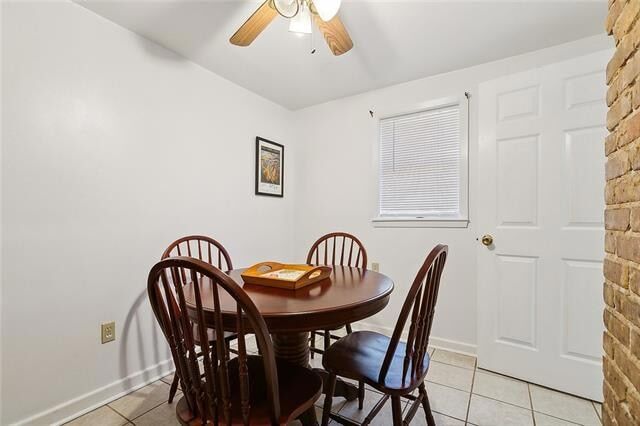 Photo - 906 N White St