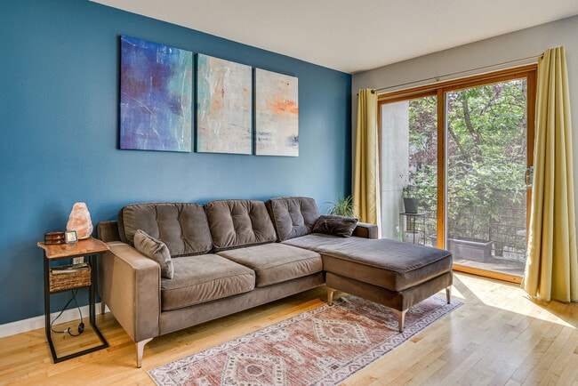 Photo - 5914 NE Hoyt St Unit SI FL1-ID1596269P