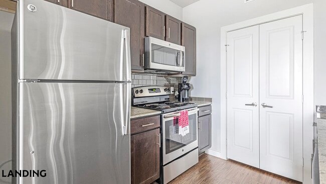 Photo - 4300 Cromwell Dr Unit 7302