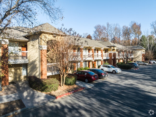 Building Photo - Vivo Living Arbor View