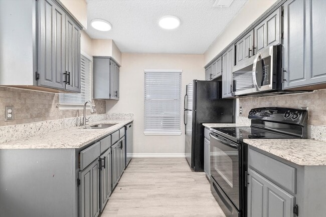 Photo - 9672 Windy Ridge Rd