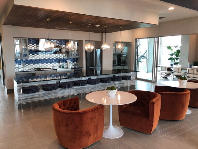 Photo - 13152 Ballantyne Corporate Pl Unit SI ID1344176P