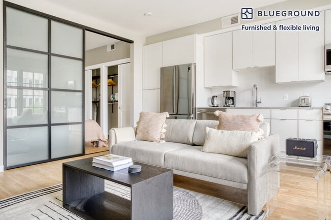 Photo - 2210 Wisconsin Ave NW Unit SI FL4-ID547