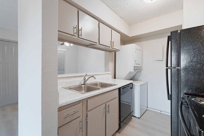 510_0547_profile - Taylor Commons