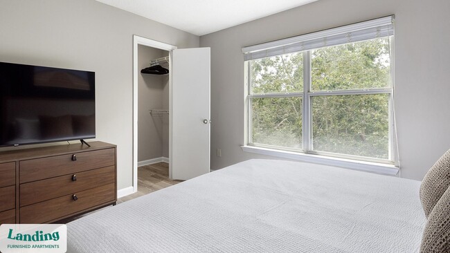 Photo - 300 Long Shoals Rd Unit 05H.1410584