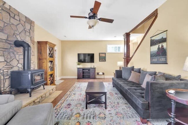 Building Photo - 49 Indian Summer Ln Unit ID1250694P