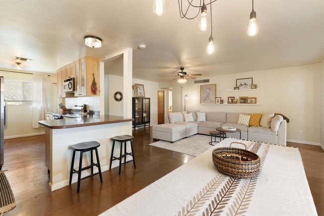 Photo - 3407 West Myrtle Ave Unit SI FL1-ID1592928P
