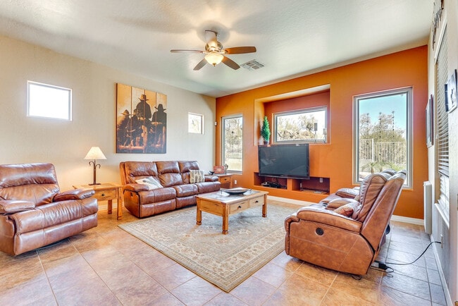 Photo - 1425 N Harper Cir Unit SI ID1546195P