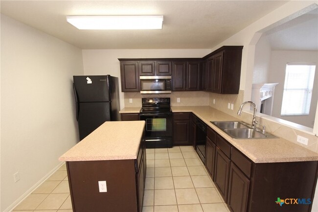 Photo - 5611 Bertha Dr