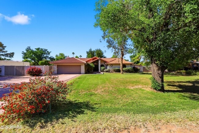 Photo - 10432 W Avalon Dr