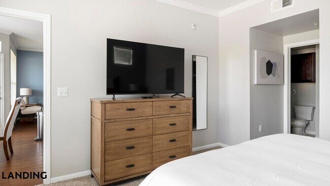 Photo - 14807 Woodland Hills Dr Unit 4107