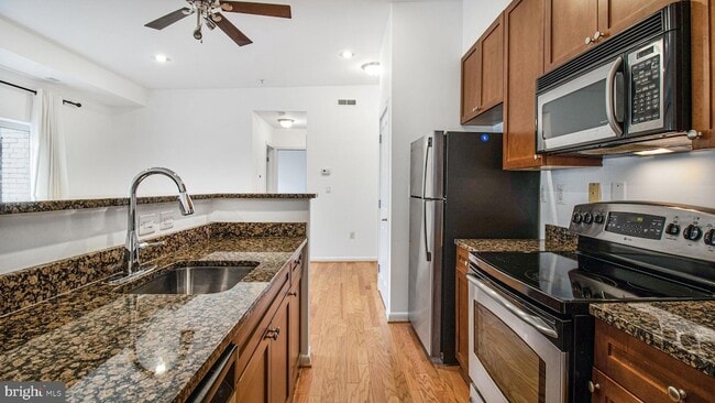 Photo - 1501 27th St SE Unit 406