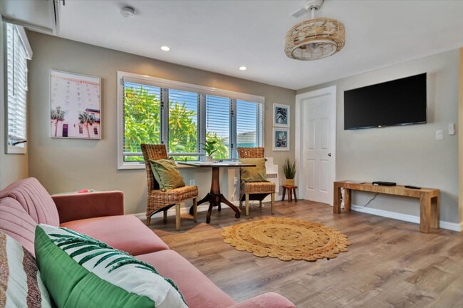 Photo - 483 E Shore Dr Unit ID1261536P