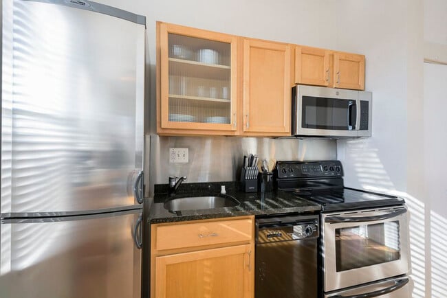 Photo - 1822 15th St NW Unit ID363P