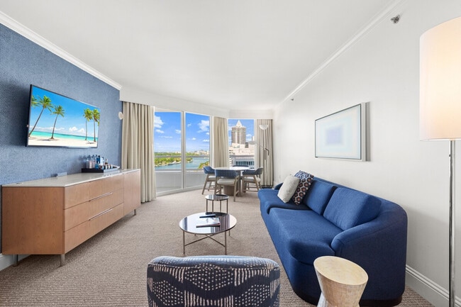 Photo - 4401 Collins Ave Unit SI ID1540549P