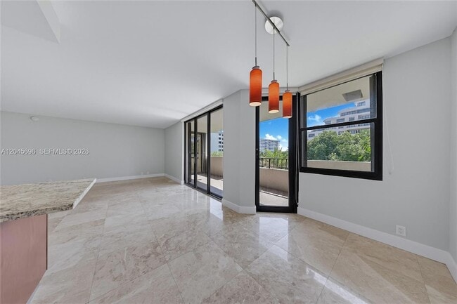 Photo - 161 Crandon Blvd Unit 326
