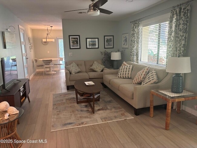 Photo - 8754 Honeysuckle Way