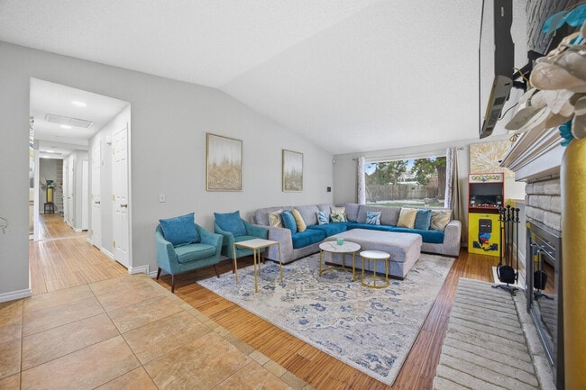 Building Photo - 1709 S Perry Ct Unit SI ID1470262P