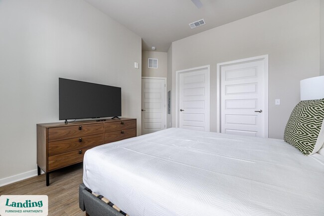 Photo - 4902 Cosmos Cir Unit 301.1410461