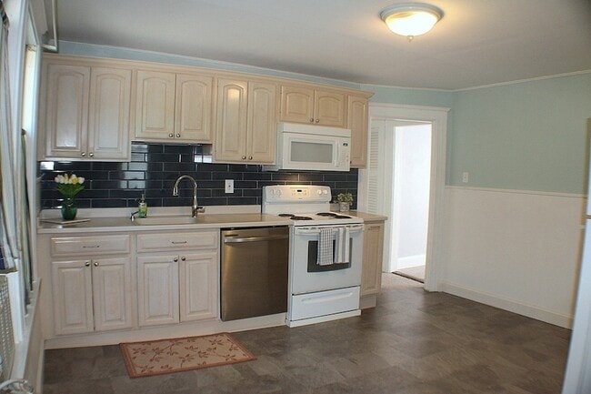 Photo - 120 Glendale Rd
