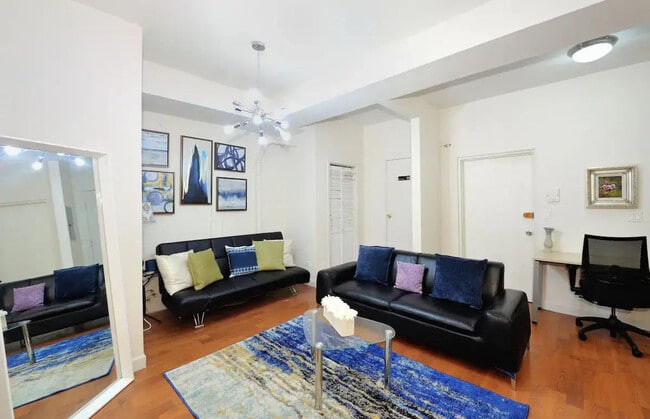 Building Photo - 474 9th Ave Unit ID1323895P