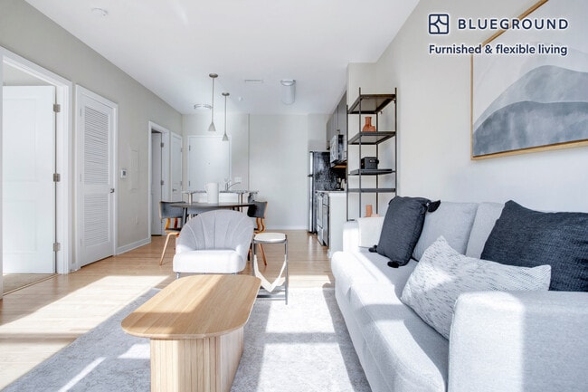 Photo - 360 H St NW Unit FL4-ID418