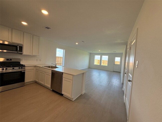 Photo - 29003 Rustic Windmill Wy