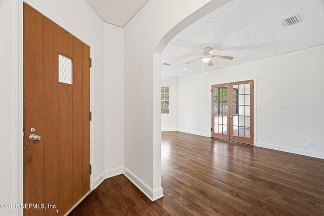 Photo - 1406 Palmer Terrace